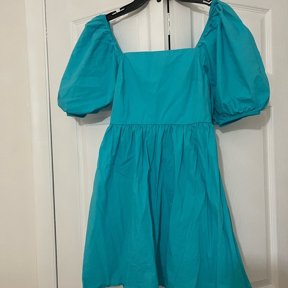 Blue Dress - Picture 3 of 3